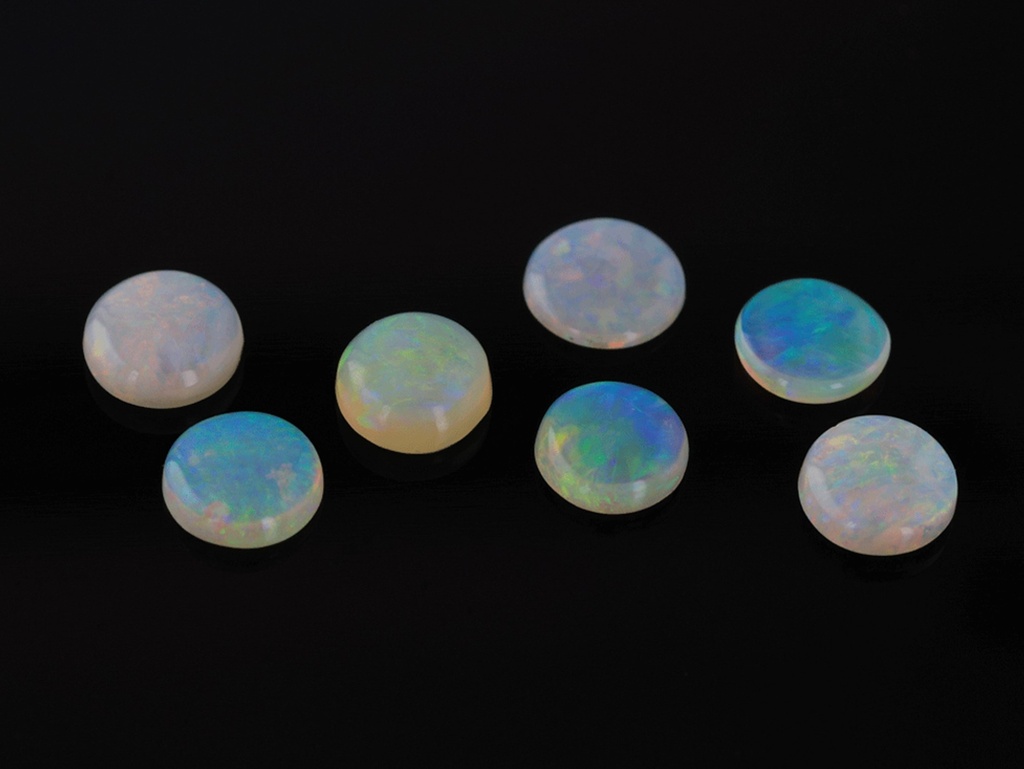 White Opal 4.00mm Round Cabochon 2nd Grade