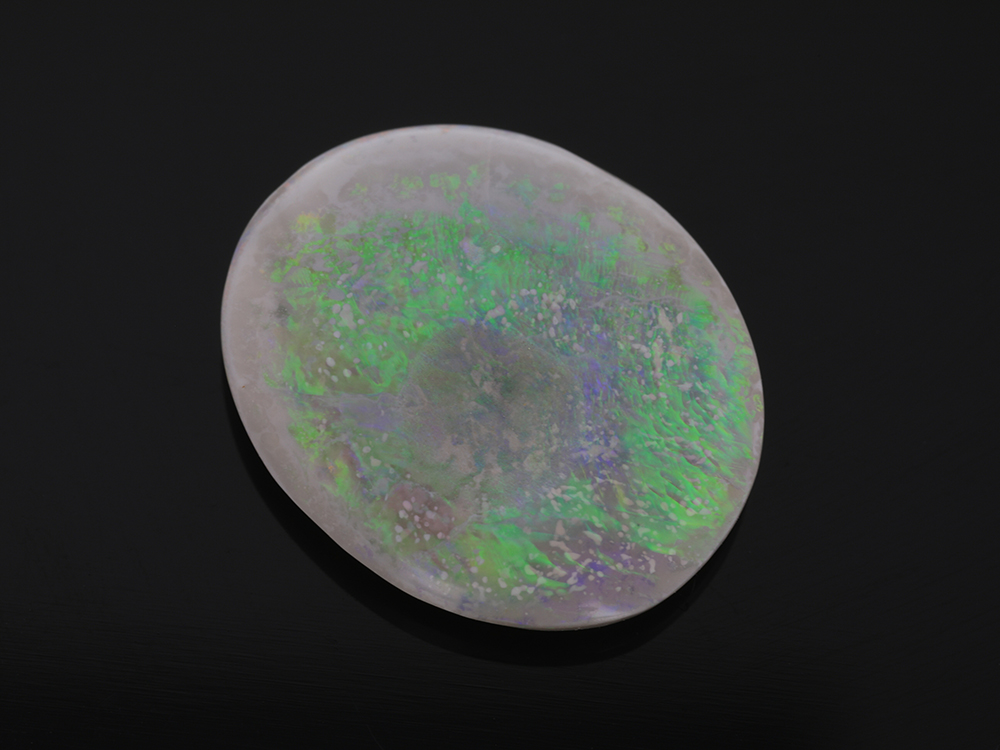 Solid White Opal 14.2x12mm Oval