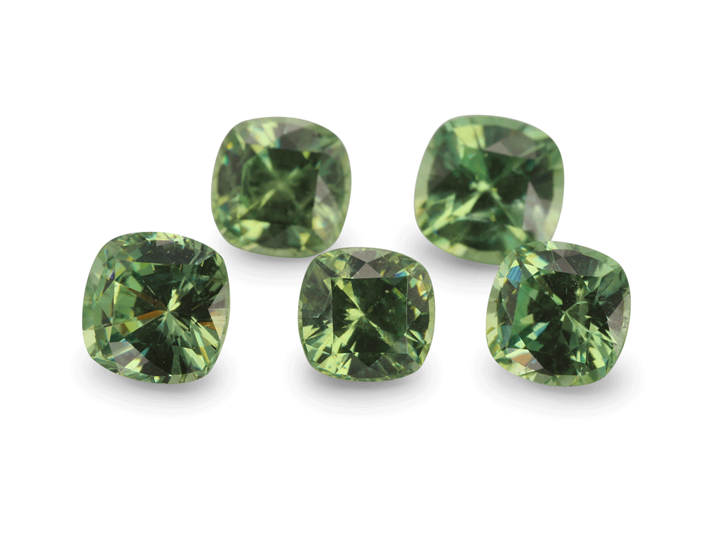 Demantoid Garnet 4-5.00mm Square Cushion