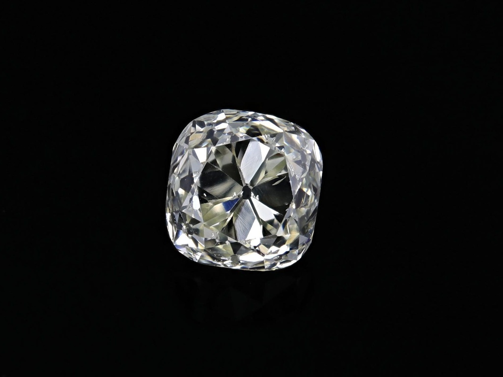 Diamond Old Cut 2.4mm Cushion