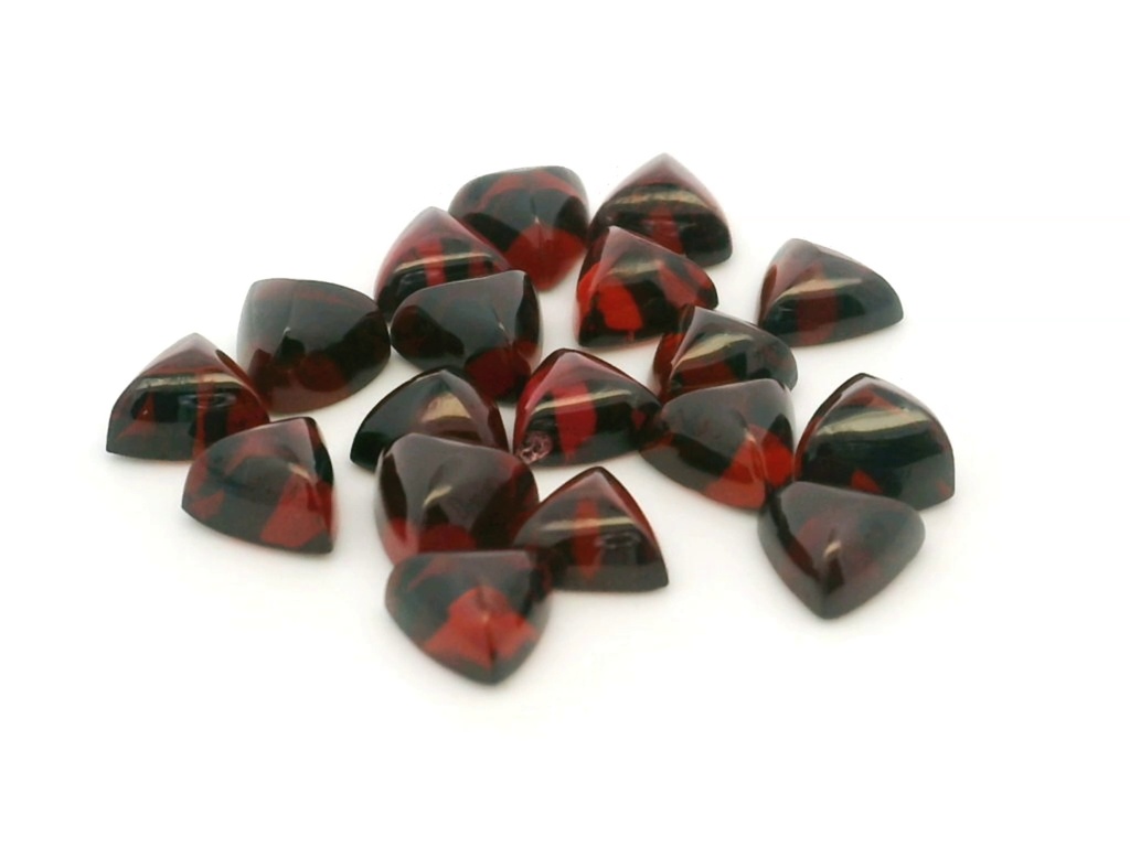 Almandine Garnet 5.00mm Trilliant Cabochon