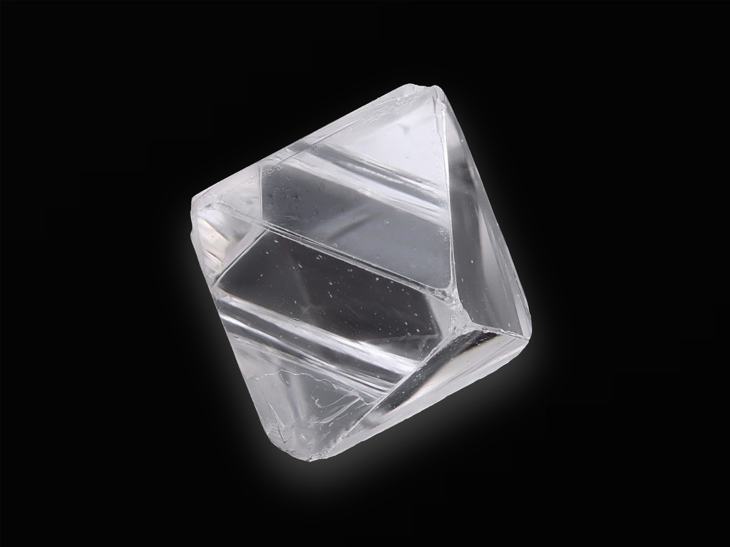 Diamond 3.75mm+/- Octahedron White VVS