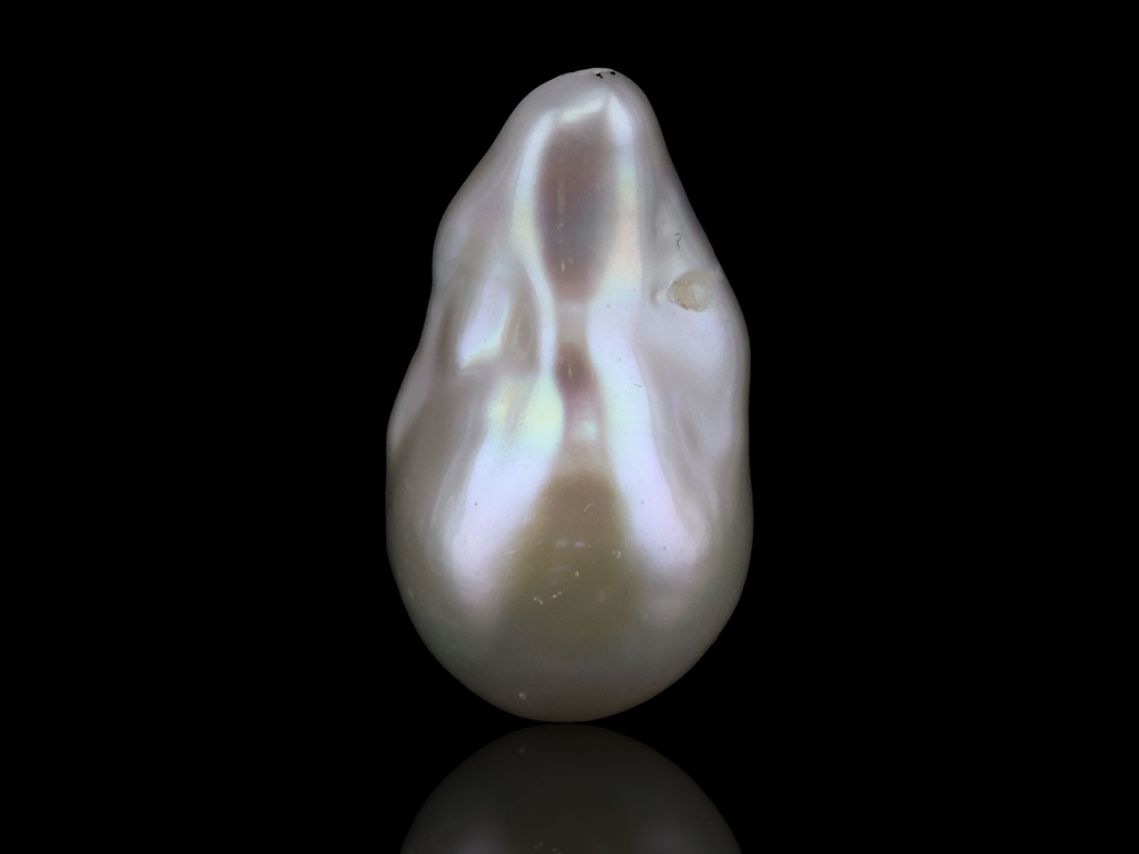 Freshwater Pearl Baroque 24x14mm Free Form Half Drilled White