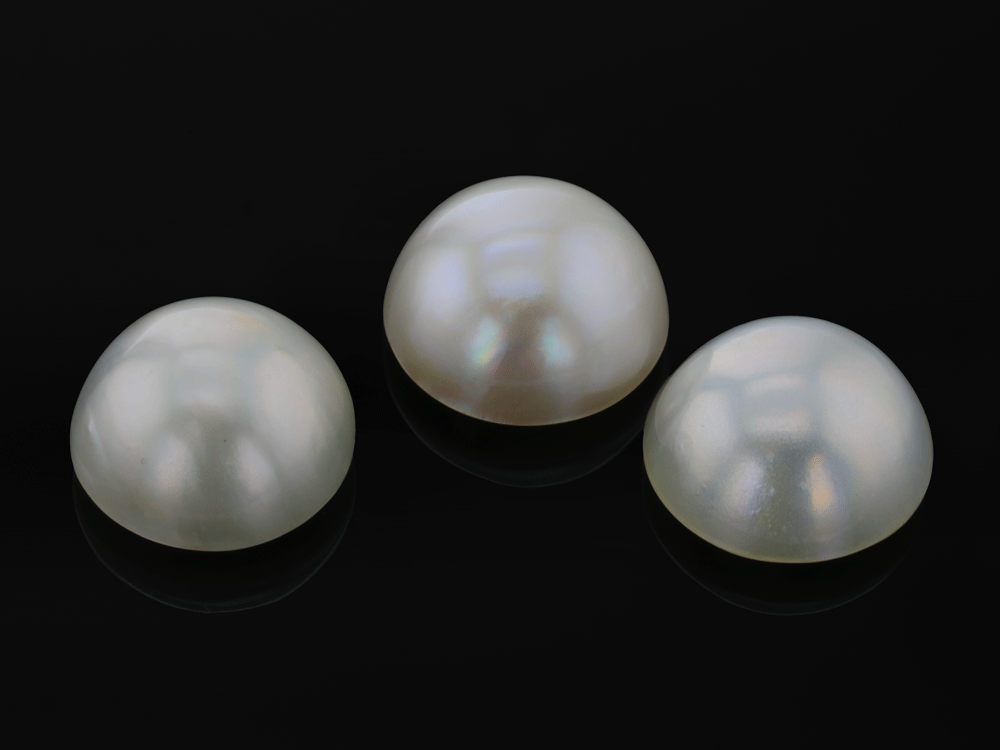 Mabe Pearl 13-13.5mm Round White