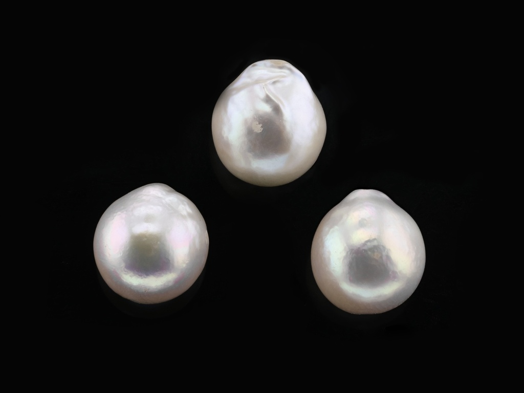 Akoya Pearl 8.50-9.00mm Baroque White