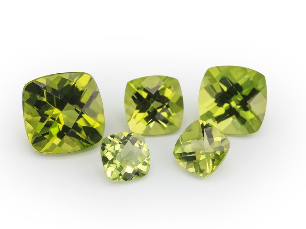 Peridot 5.00mm Square Cushion Chequerboard