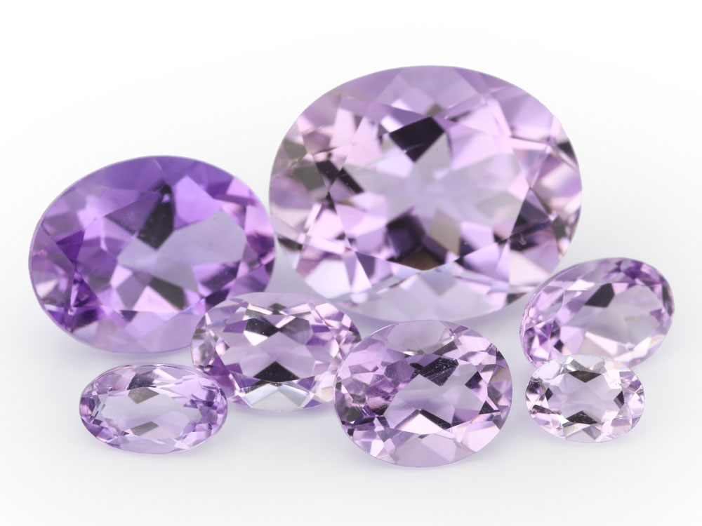 Amethyst 4x3mm Oval Light Colour 