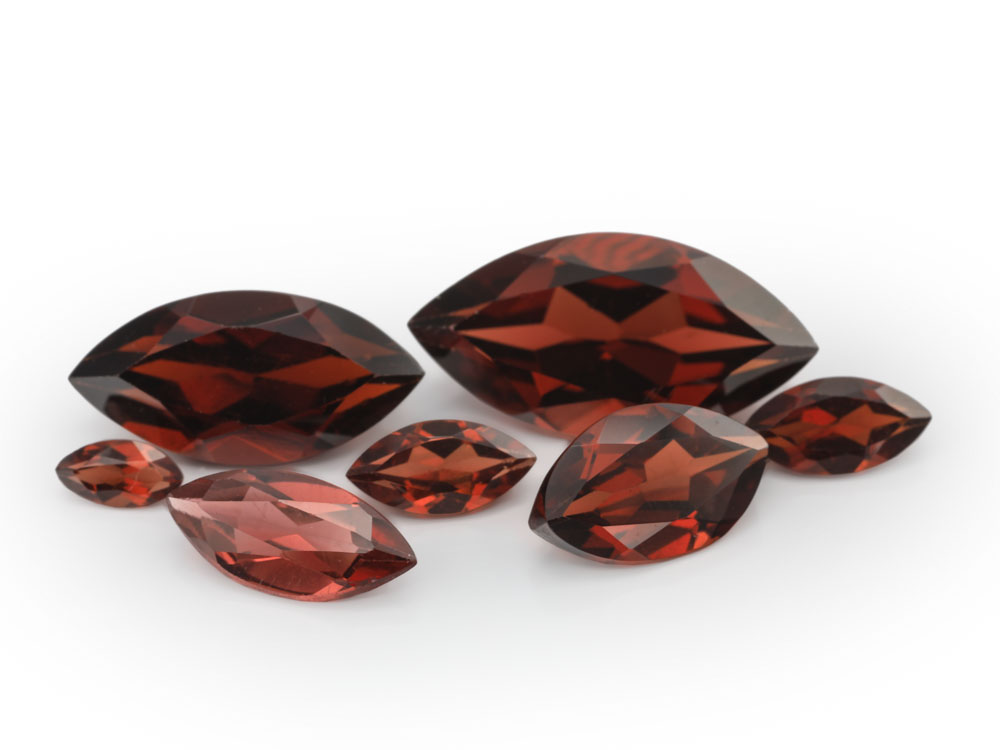 Almandine Garnet 4x2mm Marquise 