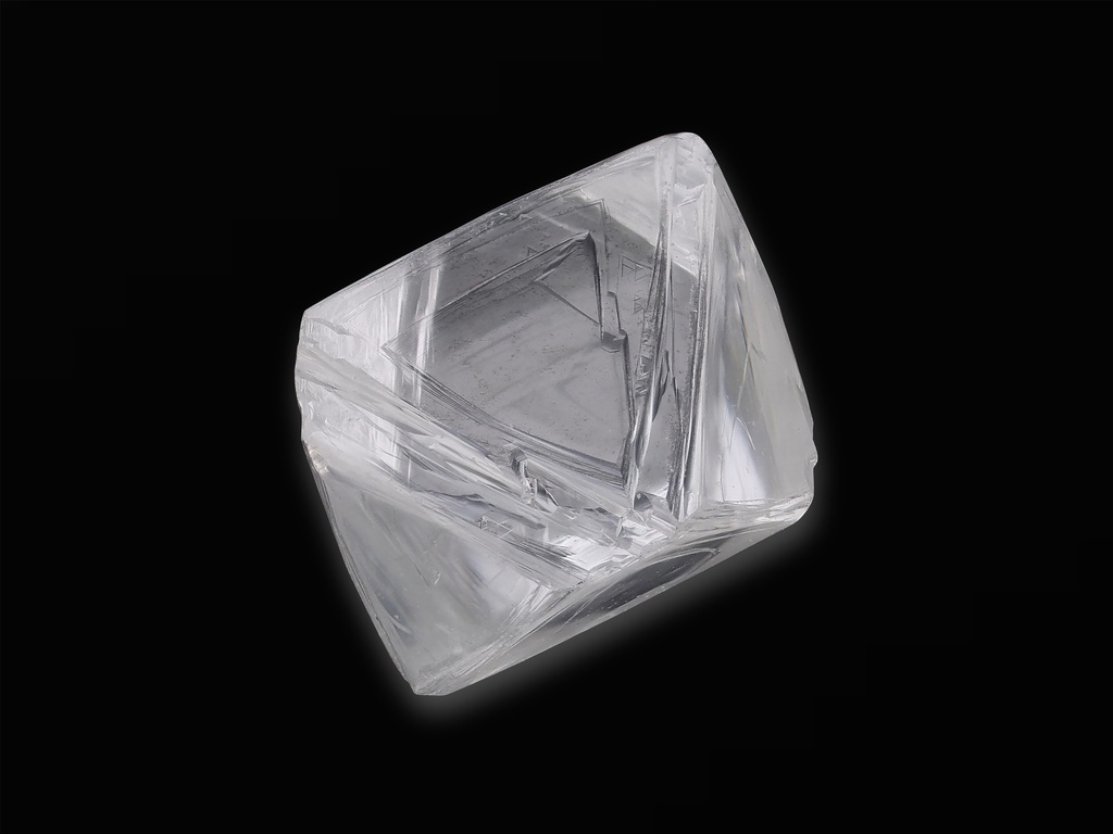 Diamond Octahedron Crystal 4.50mm +/-