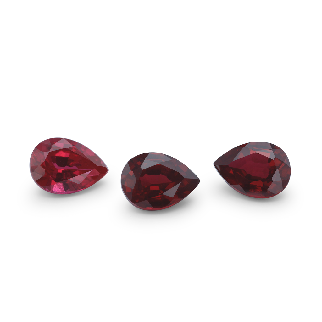 Synthetic Ruby 4x3mm Pear Shape