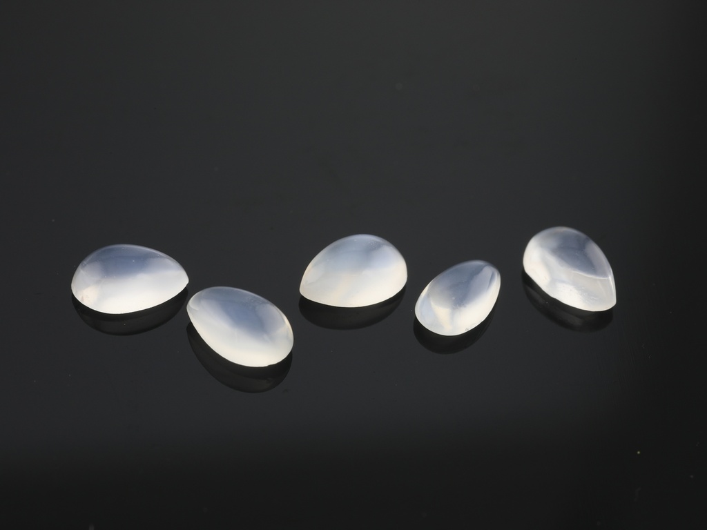 White Moonstone 5x3mm Pear Shape 