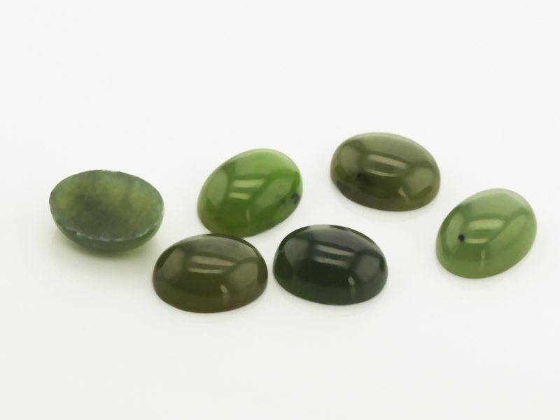 Nephrite Jade 8x6mm Oval Cabochon 