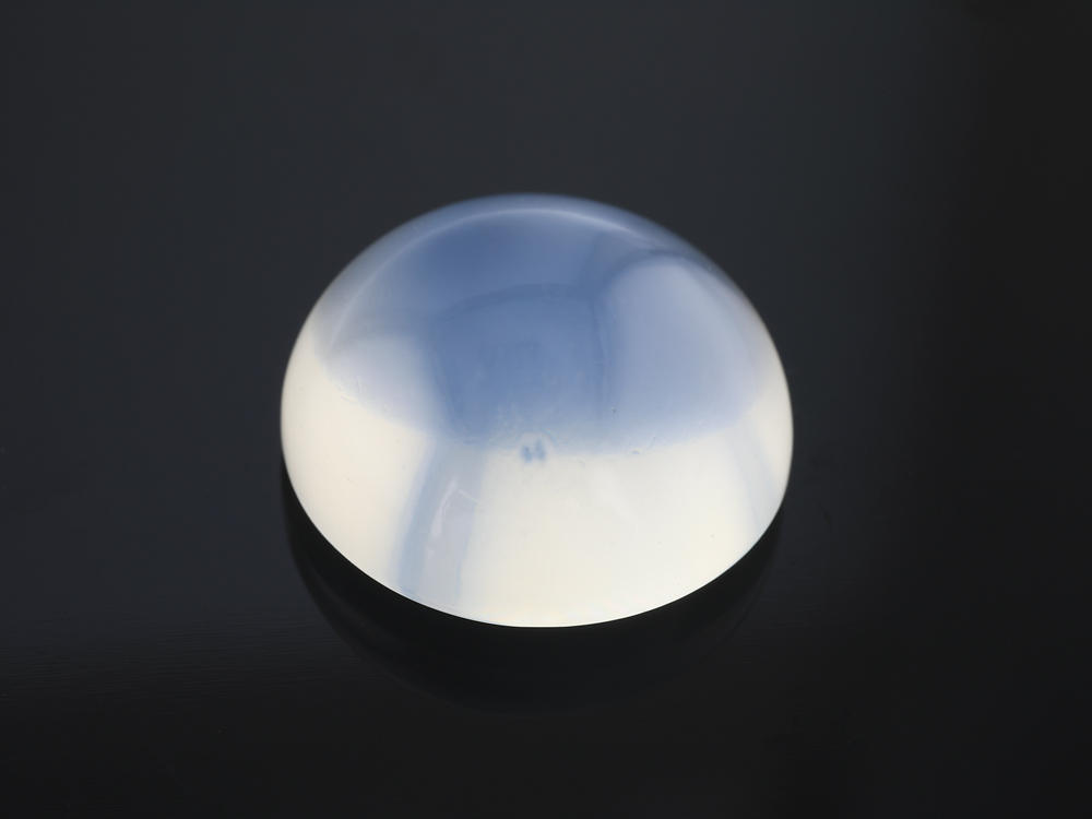 White Moonstone 15mm Round Cabochon