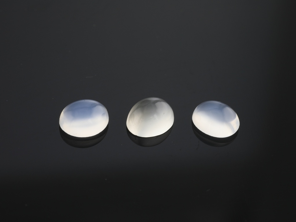 White Moonstone 5x4mm Oval Cabochon