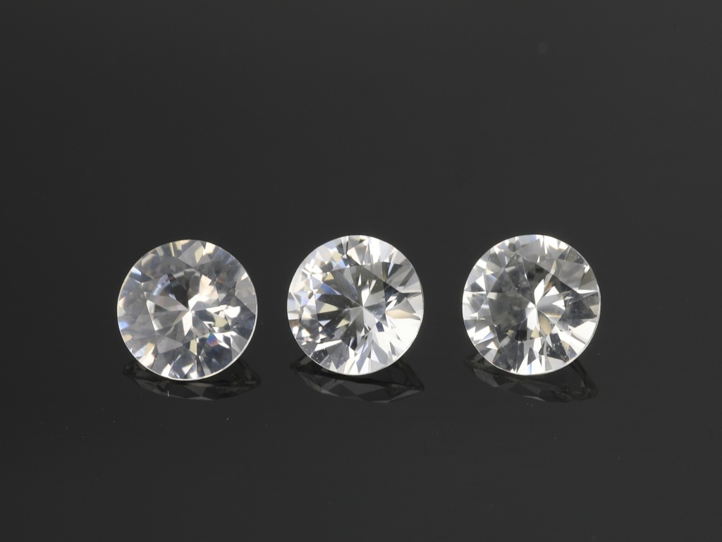 White Sapphire 4.00mm Round