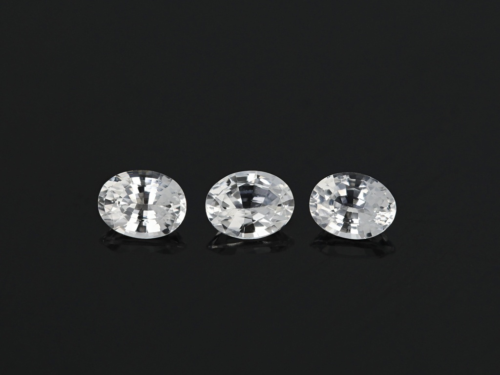 White Sapphire 4x3mm Oval