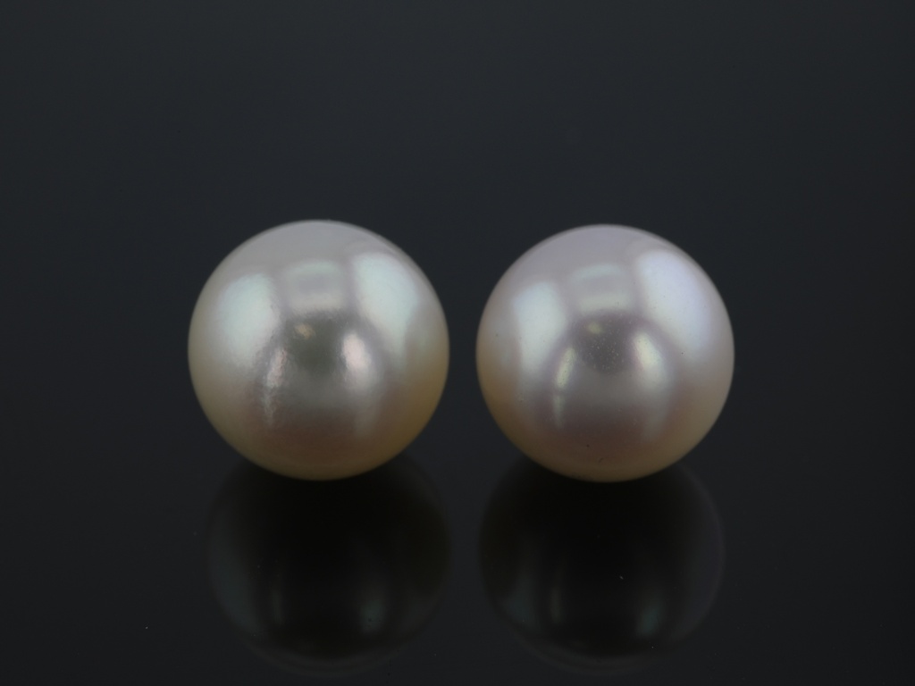 Akoya Pearl 9.00-9.50mm Round Light Cream