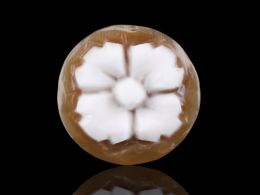 Italian Shell Sard Cameo Flower 12mm Round