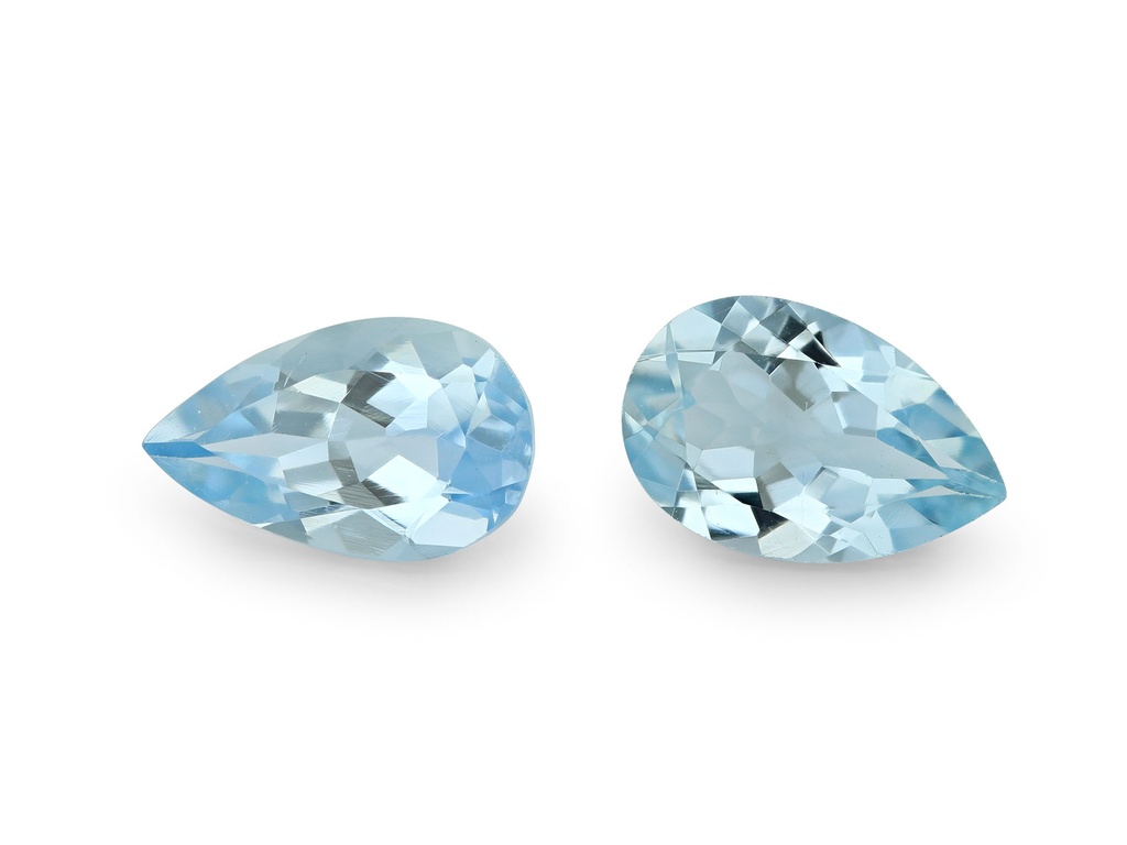 Aquamarine 8x5mm Pear Shape Mid Blue