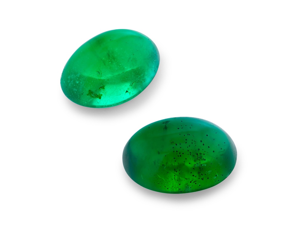 Emerald 7x5mm Oval Cabochon