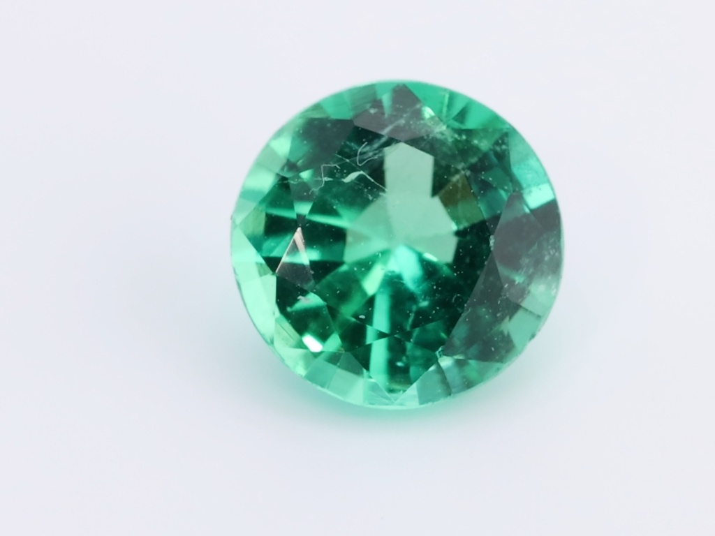 Emerald 5.45mm Round