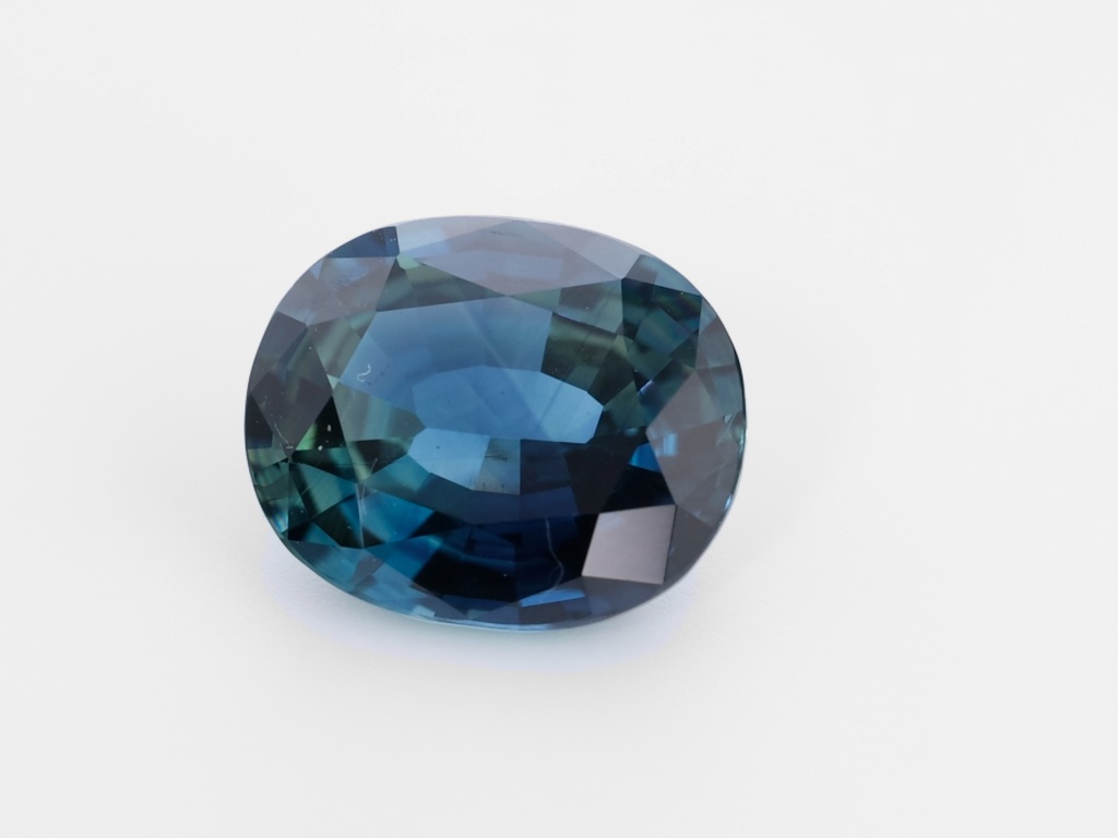 Australian Sapphire 9.5x7.9mm Oval Royal Blue