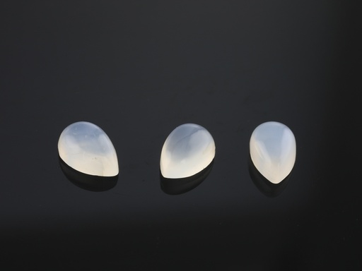 [MP-0604] White Moonstone 6x4mm Pear Shape 