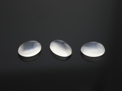 [MV-0604] White Moonstone 6x4mm Oval Cabochon