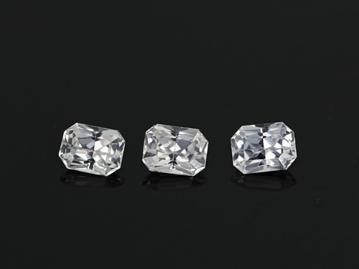 [SCWER0403] White Sapphire 4x3mm Radiant Cut