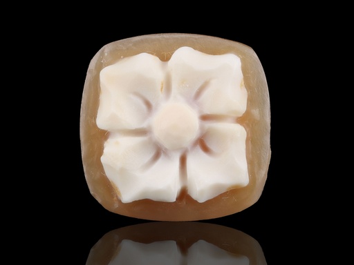 [CAMF-14E] Italian Shell Cameo Flower 14mm Square Cushion