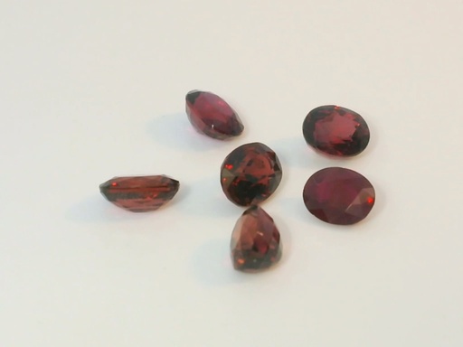 [RV0504B] Ruby 5x4mm+/- Oval Dark Red